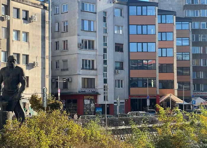 за гости рачо ковача דירה